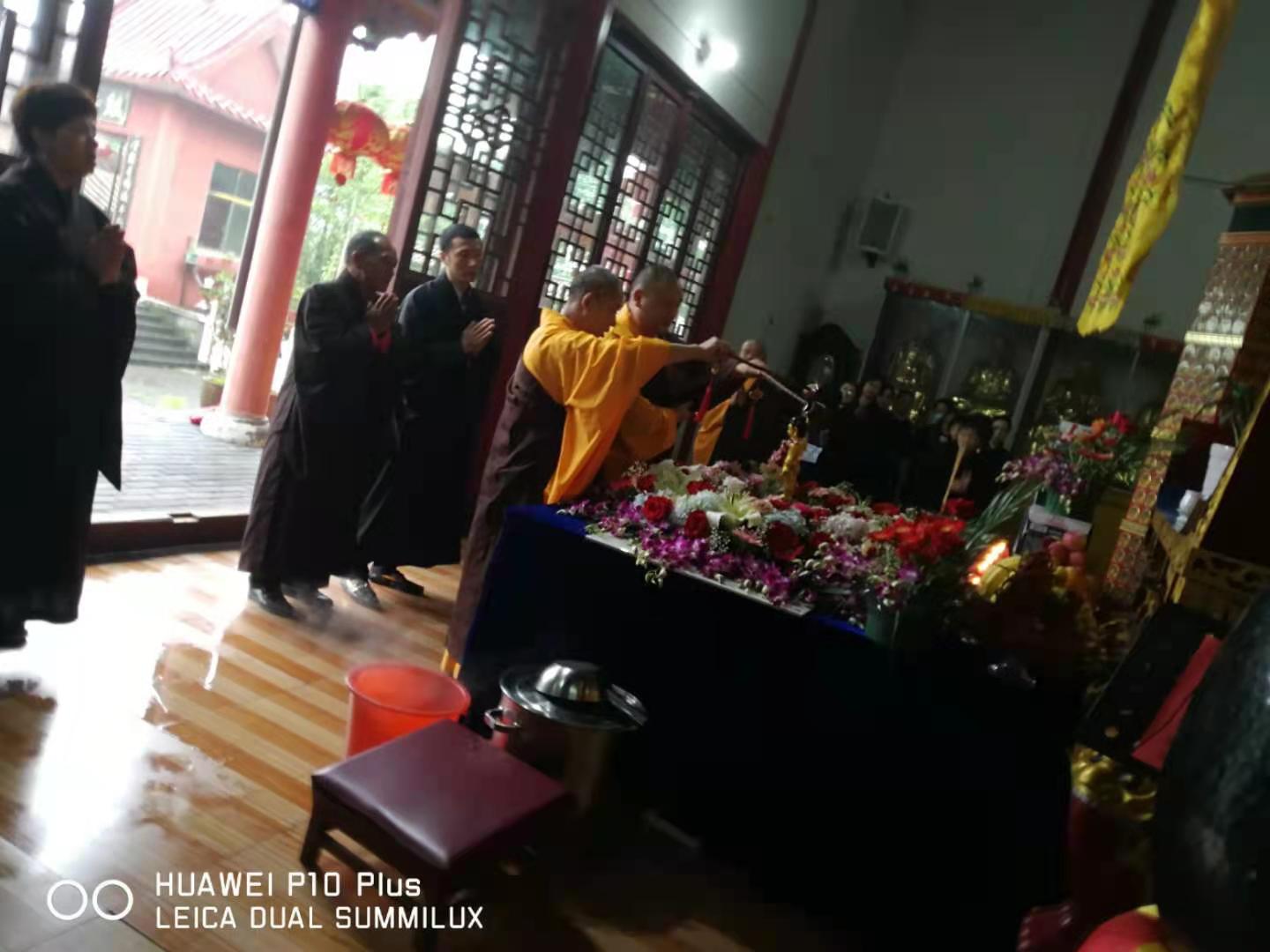 如意彩票释迦牟尼佛圣诞法会圆满